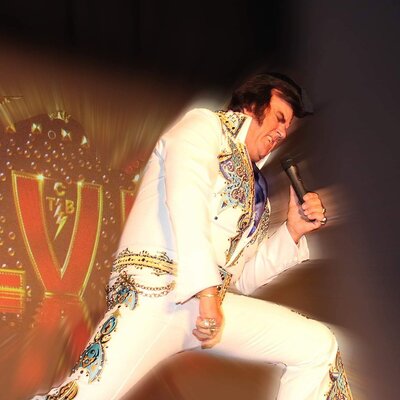John Cobb performing as Elvis in Central Texas